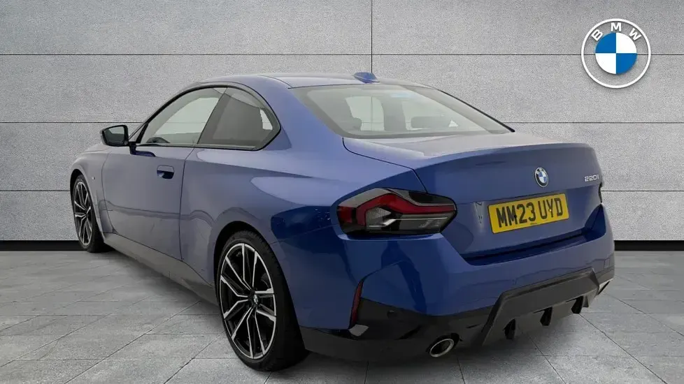 Used BMW 220 M Sport 181 HP (133 kW) 2023 Blue Coupe