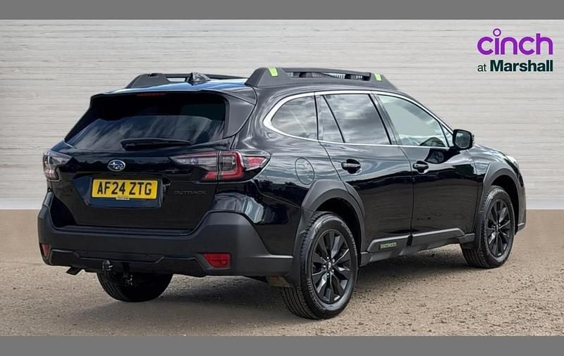 Usado Subaru Outback 166 CV (122 kW) 2024 Negro Familiar