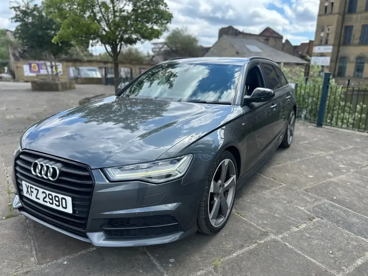 Used Audi A6 Black Edition 190 HP (139 kW) 2015 Grey Estate