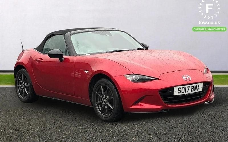 Used Mazda MX5 Inclusive 131 HP (96 kW) 2017 Red Cabriolet