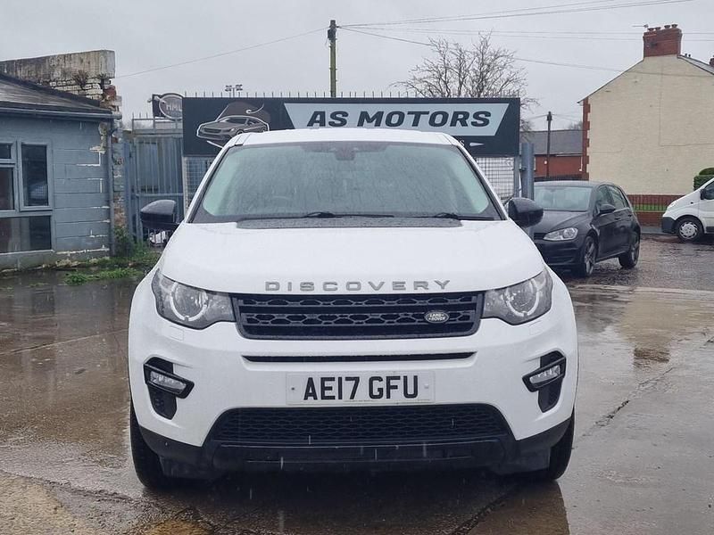Used Land Rover Discovery Sport HSE 180 HP (132 kW) 2017 White SUV