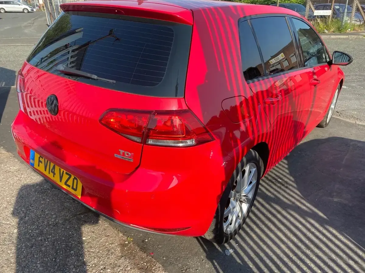 Used VW Golf VII SE 2014 Red Hatchback