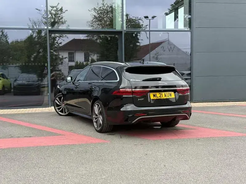 Used Jaguar XF R-Dynamic 204 HP (150 kW) 2021 Black Estate