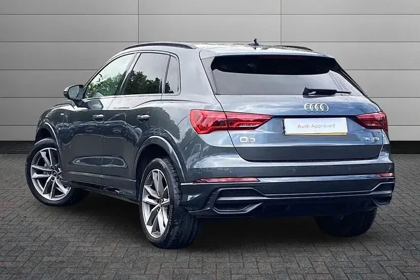 Used Audi Q3 Black Edition 150 HP (110 kW) 2022 Grey SUV