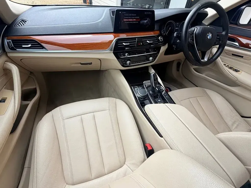 Used BMW 530e Comfort Edition 2018 Blue Sedan