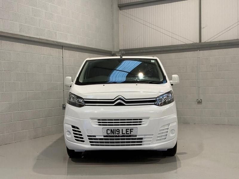 Used Citroën Dispatch 2019 White MPV