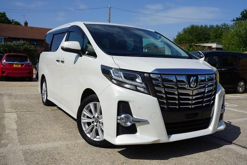 White Used 2015 Toyota Alphard MPV | £19,995 (Super price) - Image 1/4