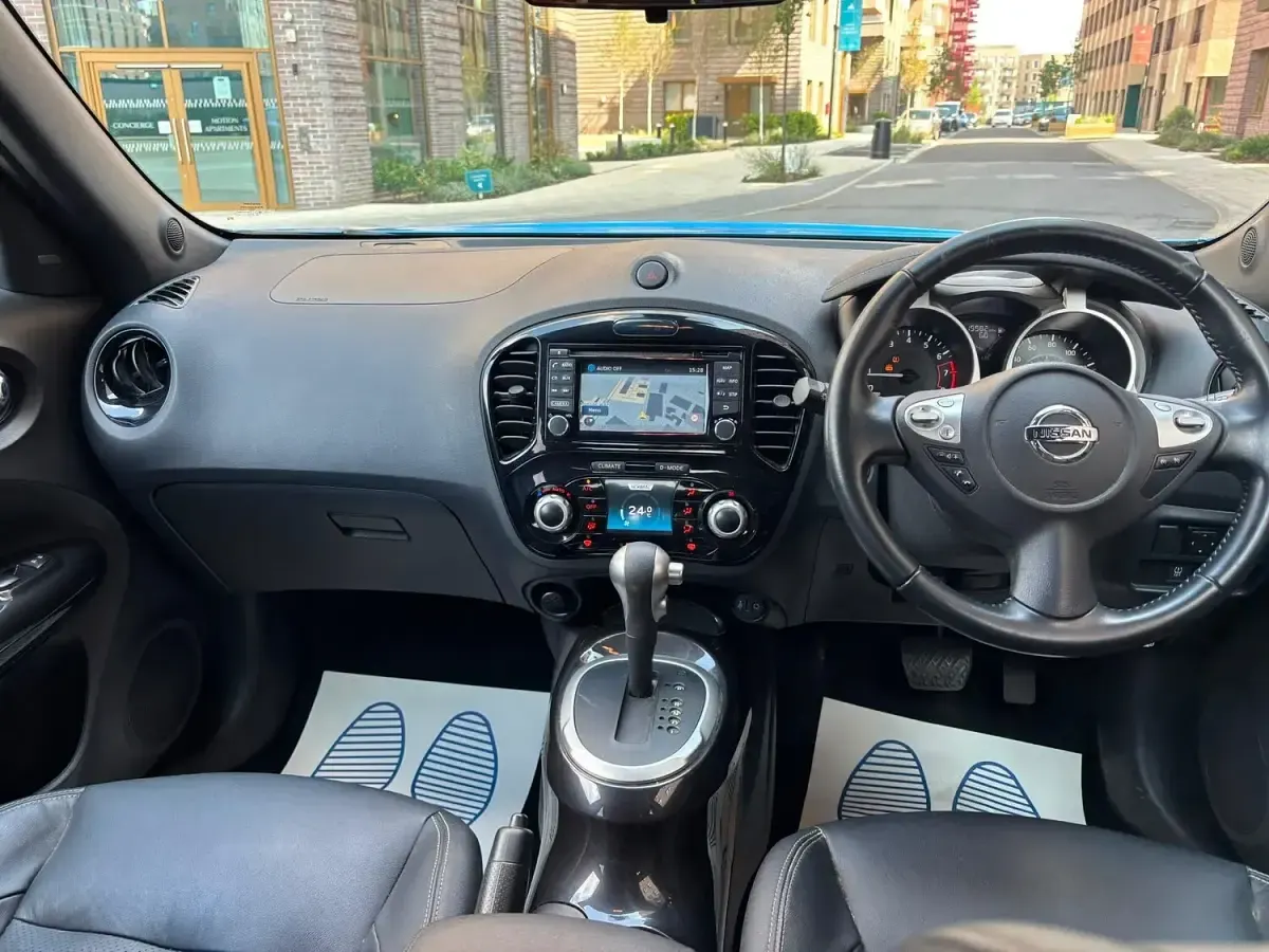 Used Nissan Juke Tekna 2018 Blue SUV