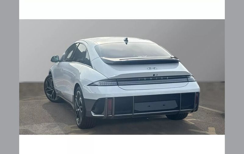 Image 2/4