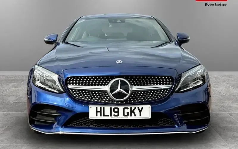 Second-hand Mercedes C300 AMG Line Premium 258 CP (189 kW) 2020 Coupe