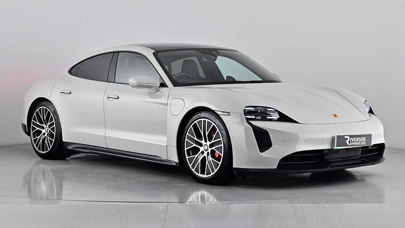 Special paint crayon grey Used 2022 Porsche Taycan Performance Package Sedan | £52,350 (Fair price) - Image 1/4