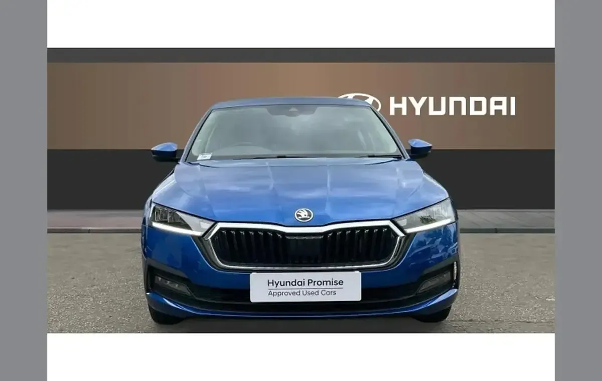 Used Skoda Octavia SE Technology 150 HP (110 kW) 2020 Blue Hatchback