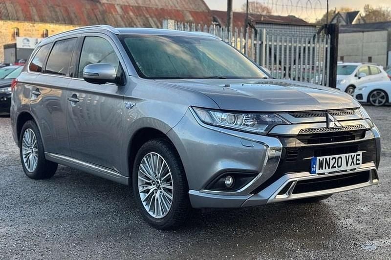 Used 2020 Mitsubishi Outlander P-HEV | £13,299 (Fair price) - Image 1/1