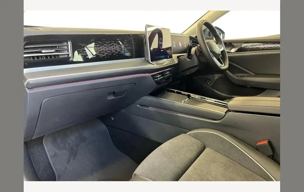New VW Passat Elegance 204 HP (150 kW) 2026 Diabase grey Estate