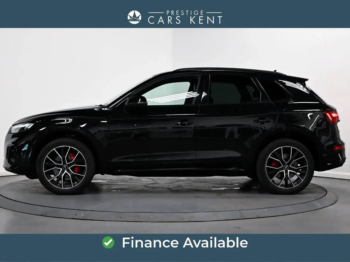 Used Audi Q5 Advanced 2022 Black SUV