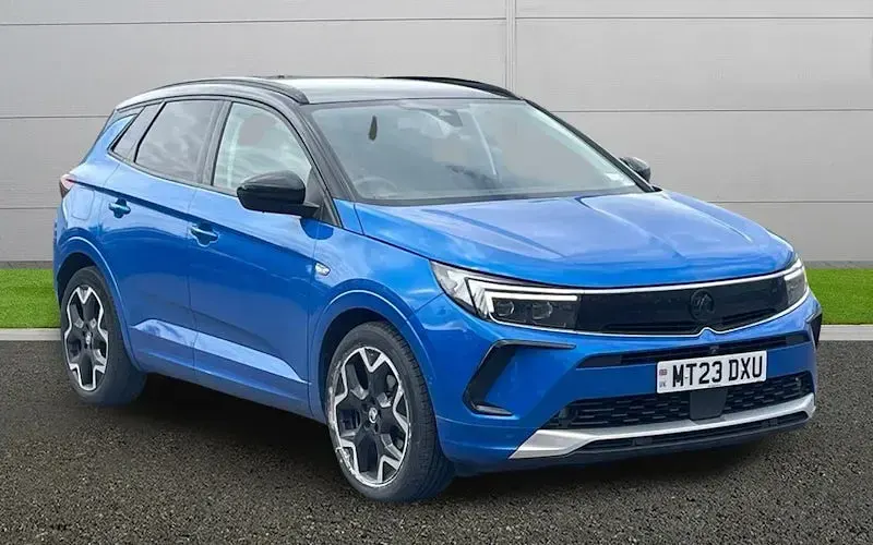 Second-hand Vauxhall Grandland X Ultimate 131 CP (96 kW) 2023 SUV