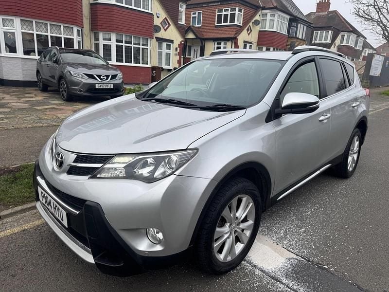 Silver Used 2014 Toyota RAV4 Estate | £7,695 (Fair price) - Image 1/4