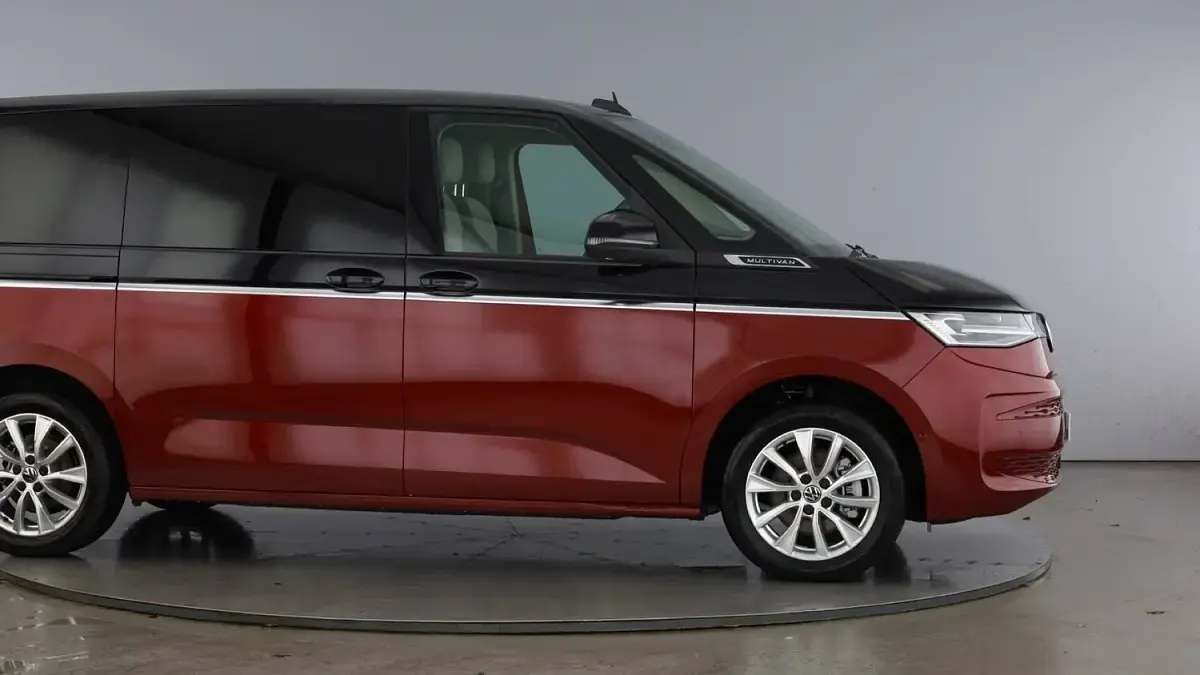 Used VW Multivan Style 204 HP (150 kW) 2025 Black MPV
