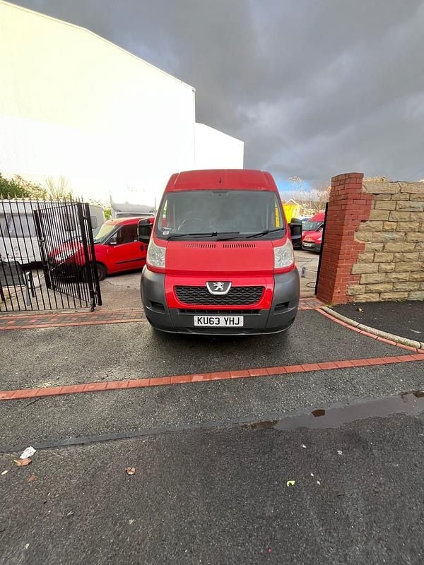 Red Used 2014 Peugeot Boxer Van | £2,999 - Image 1/4