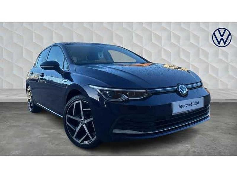 Blue Used 2021 VW Golf VII Style Hatchback | £18,300 (Fair price) - Image 1/4
