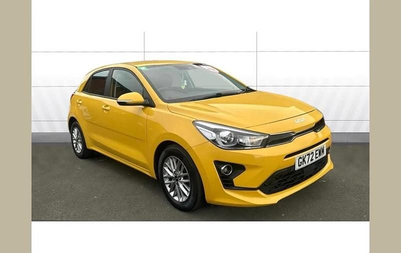 Yellow Used 2022 Kia Rio Hatchback | £14,263 (Fair price) - Image 1/4