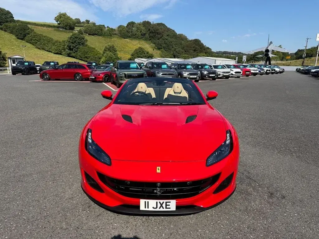 Used Ferrari Portofino 600 HP (441 kW) 2019 Red Cabriolet