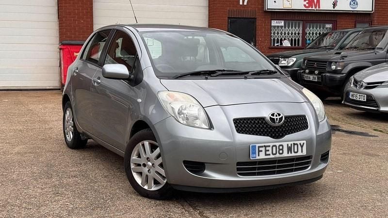 Used Toyota Yaris 2008 Silver Hatchback