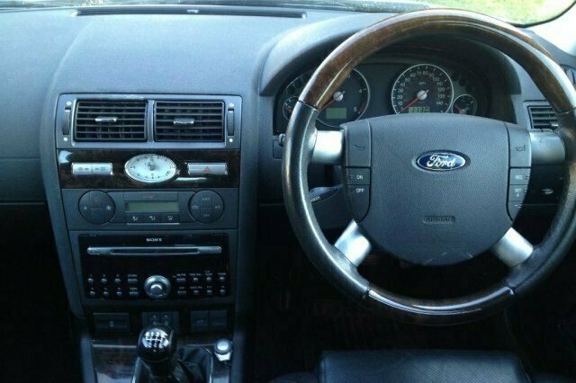 Used Ford Mondeo 2004 Hatchback