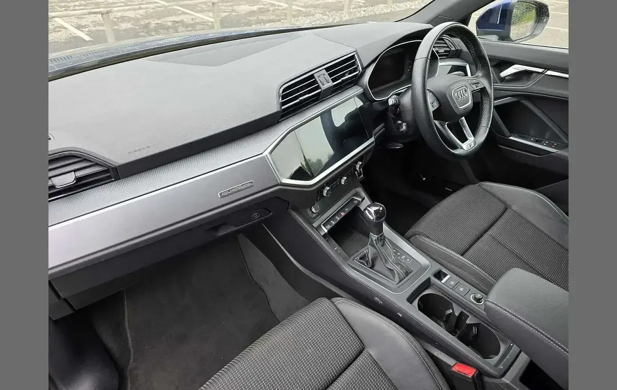 Used Audi Q3 S-Line 196 HP (144 kW) 2022 Blue SUV