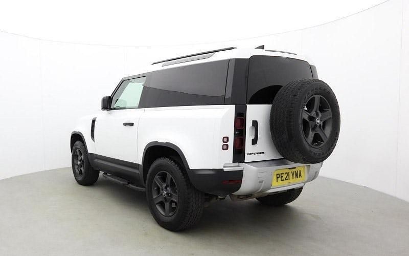 Used Land Rover Defender SE 200 HP (147 kW) 2021 SUV