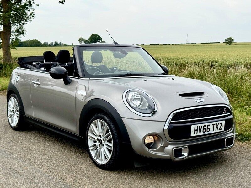 Silver Used 2016 Mini Cooper S Cabriolet Cabriolet | £9,950 (Fair price) - Image 1/4