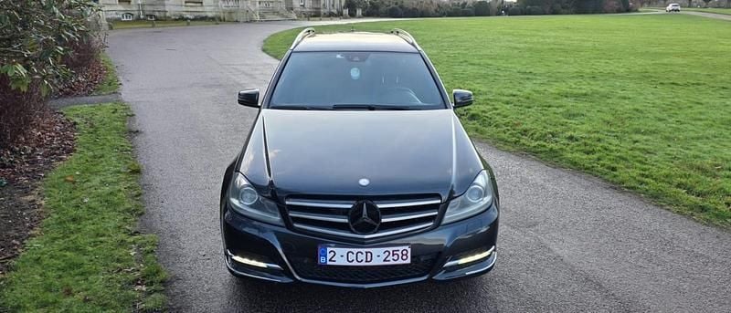Used Mercedes C200 SE 2011 Black Estate