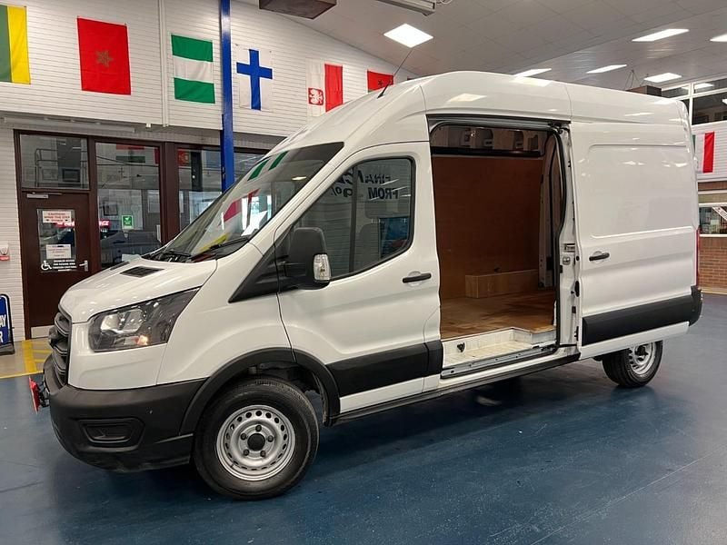 Used Ford Transit 130 HP (95 kW) 2021 White Van