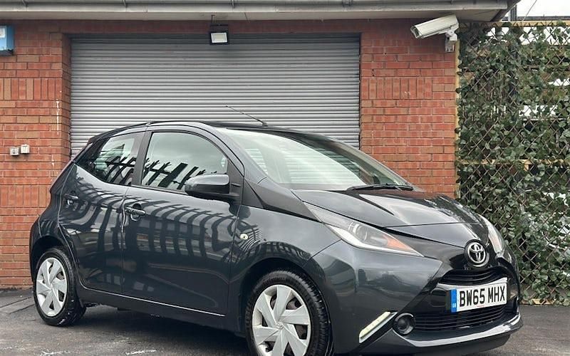 Grey Used 2016 Toyota Aygo X-play Hatchback | £6,995 (Fair price) - Image 1/4