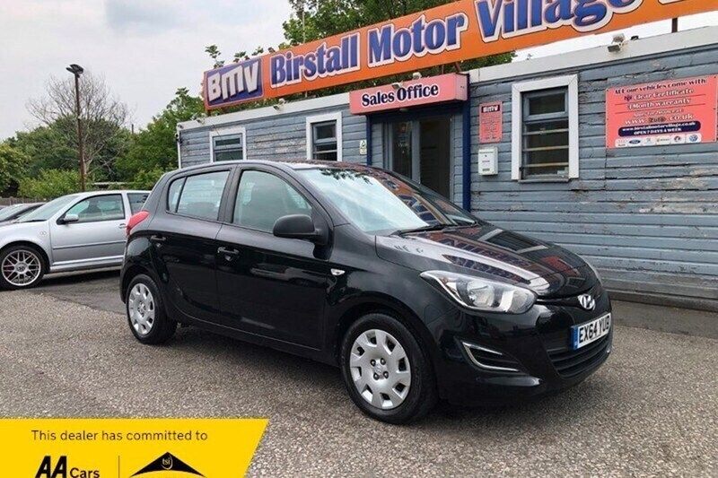 Used 2014 Hyundai i20 Classic Hatchback | £3,995 (Good price) - Image 1/1
