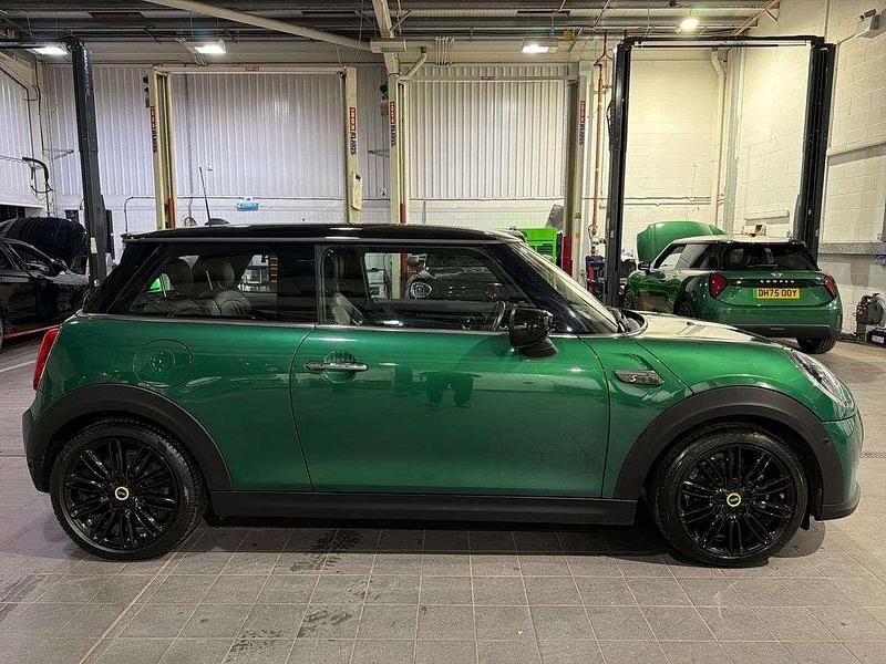 Used Mini Cooper S Hatch 135 kW (184 HP) 2022 Green Hatchback