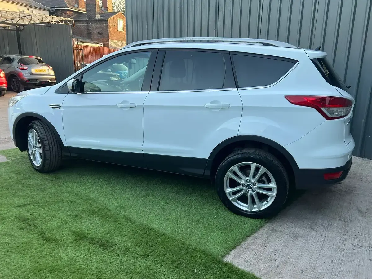 Used Ford Kuga Titanium X 182 HP (133 kW) 2015 White SUV