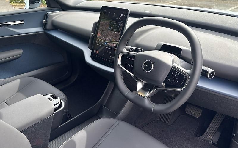 Usado Volvo EX30 Plus 200 kW (272 HP) 2025 Azul SUV