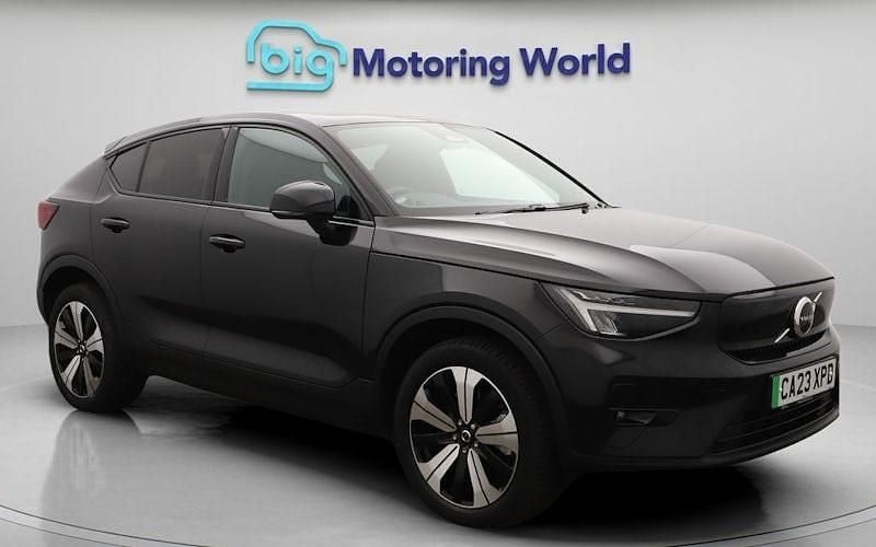 Used 2023 Volvo EC40 Plus SUV | £22,700 (Super price) - Image 1/4