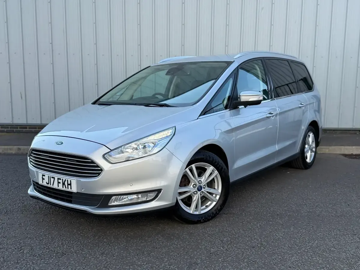 Used Ford Galaxy Titanium 180 HP (132 kW) 2017 Silver MPV