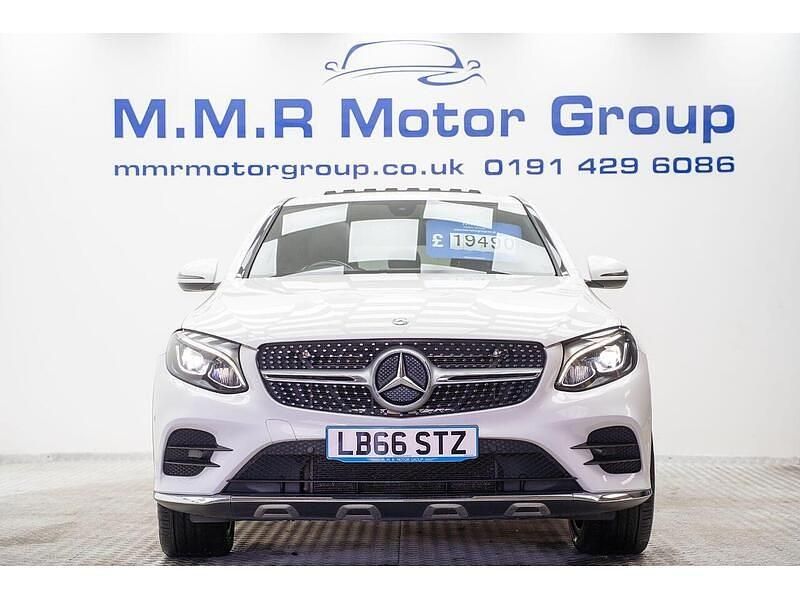 Usado Mercedes GLC250 AMG Line Premium 2017 Branco Coupé