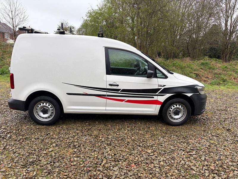 Used VW Caddy Startline 2019 Candy white MPV