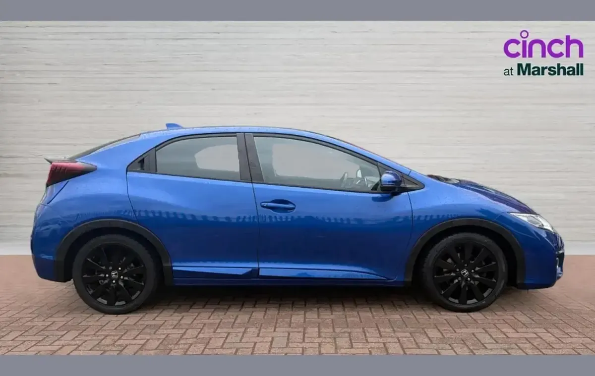 Used Honda Civic SE Plus 139 HP (102 kW) 2017 Blue Hatchback