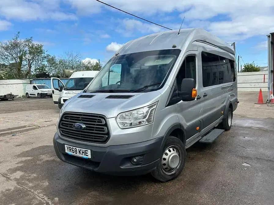 Used Ford Transit Trend 155 HP (114 kW) 2018 Silver Van