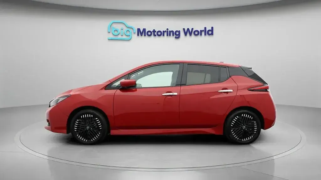 Used Nissan Leaf N-Connecta 110 kW (150 HP) 2022 Hatchback