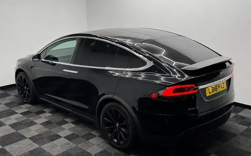 Usado Tesla Model X 448 kW (610 CV) 2018 Negro SUV