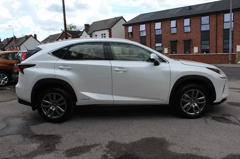 Used Lexus NX300h 2019 White SUV