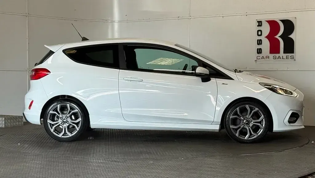 Used Ford Fiesta ST-Line 100 HP (73 kW) 2019 White Hatchback