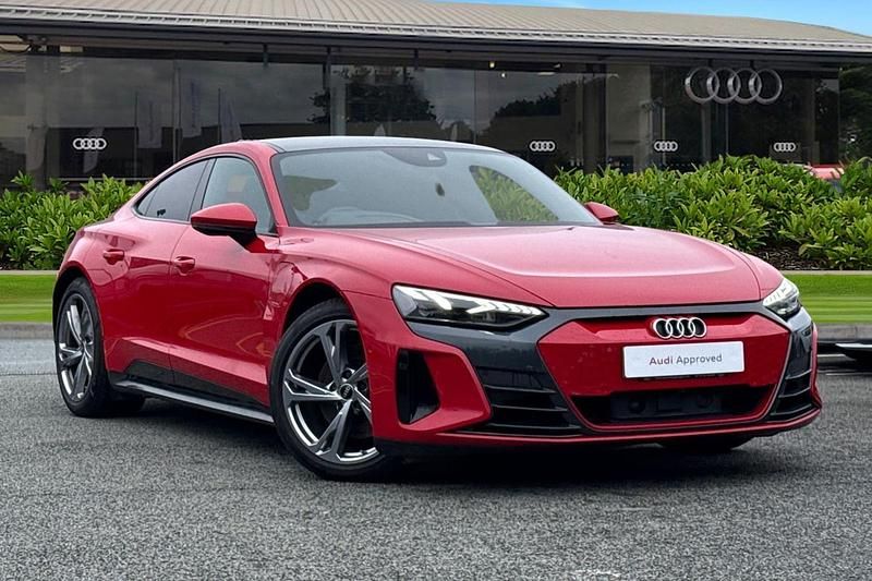 Used Audi e-tron GT quattro Advanced 389 kW (530 HP) 2022 Red Sedan