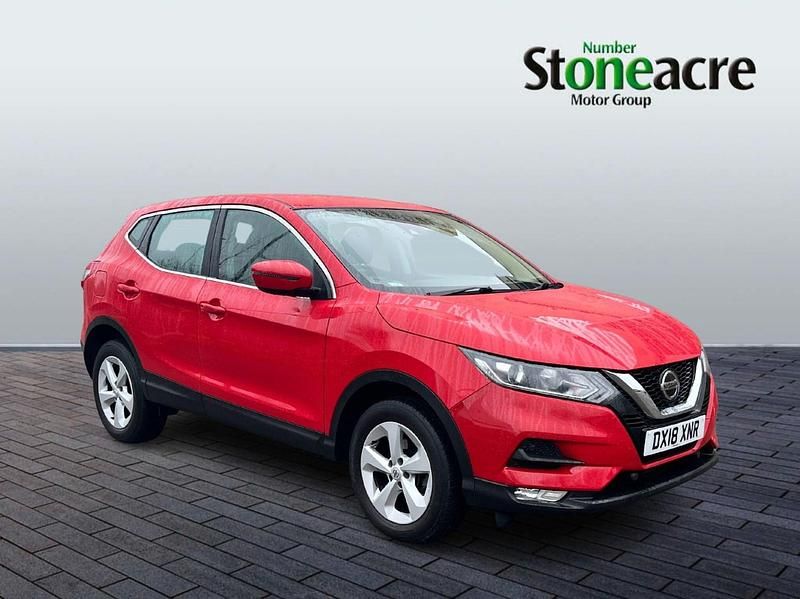 Red Used 2018 Nissan Qashqai Acenta SUV | £10,995 (Super price) - Image 1/4